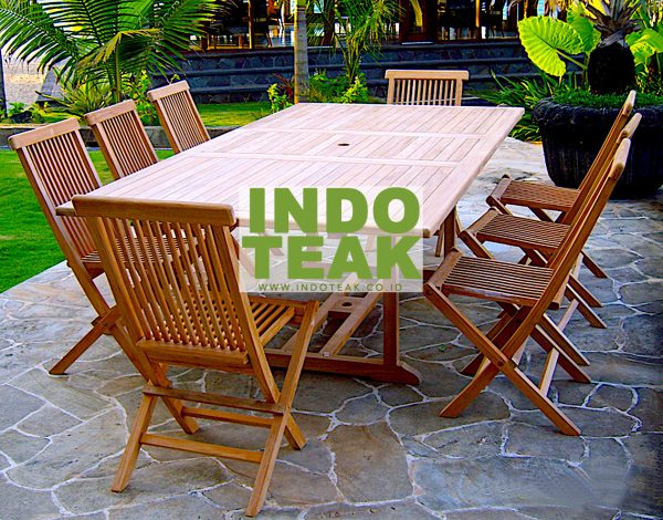 Patio DInning Set Furniture - Rectangular Extending Table And Folding Chairs